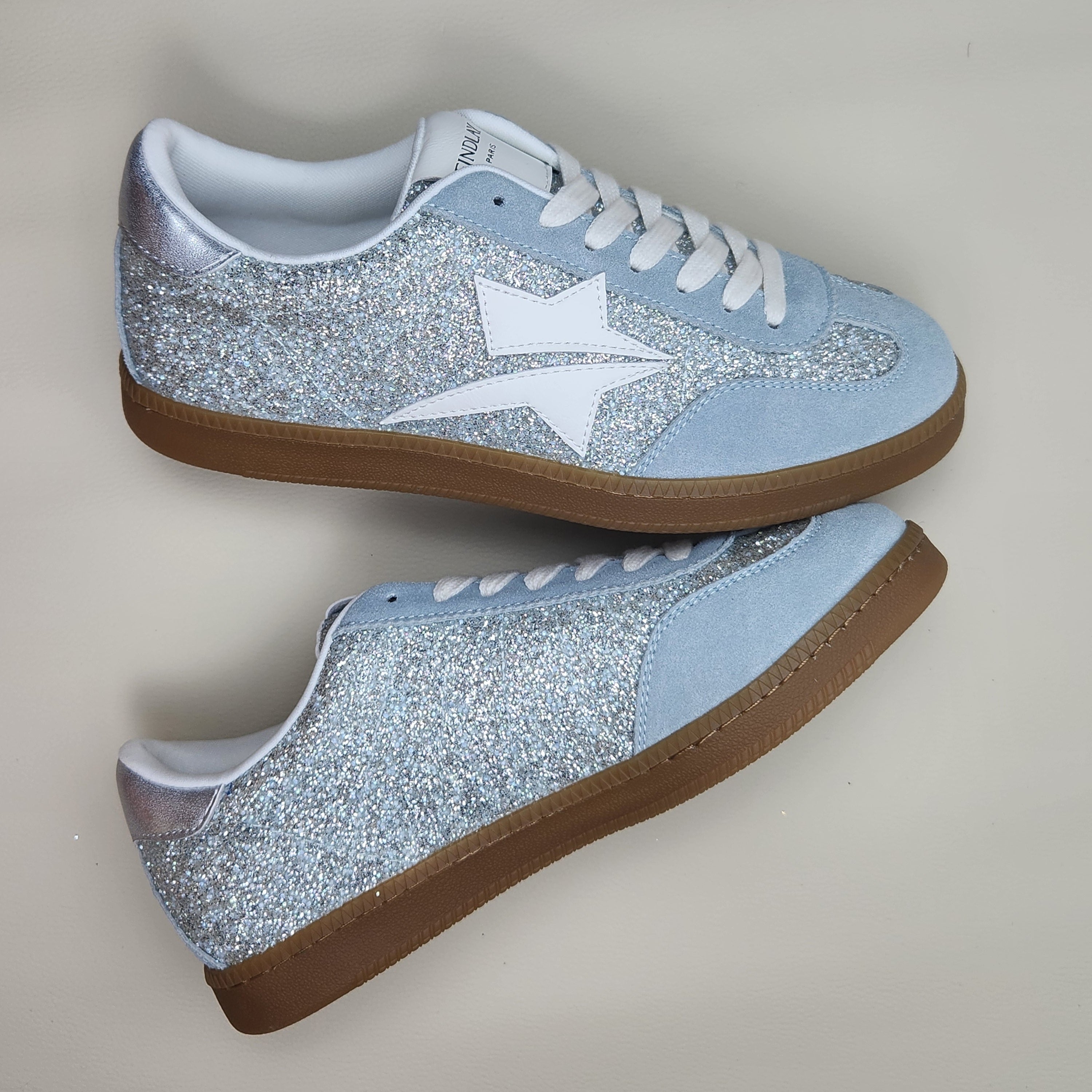 Baskets Paillettes Argent & Suédine Bleu Ciel Modèle Malo